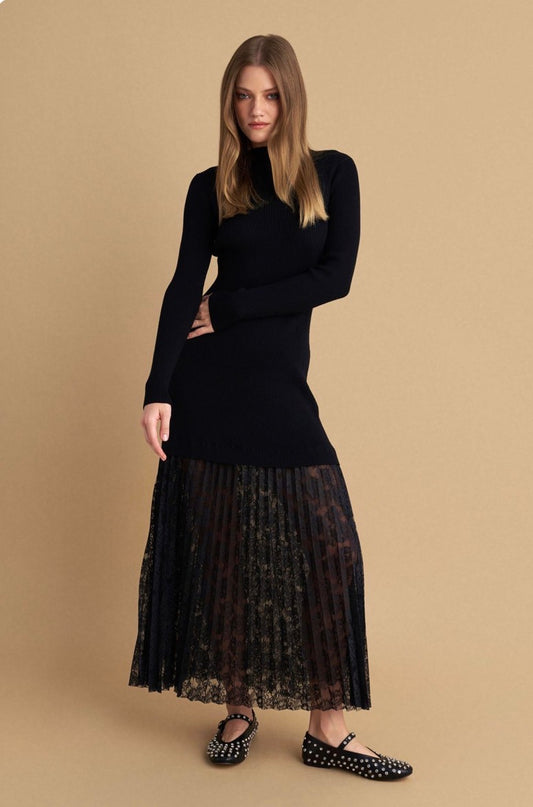 attrattivo - Fustan i zi me thurje dhe detaje tyli