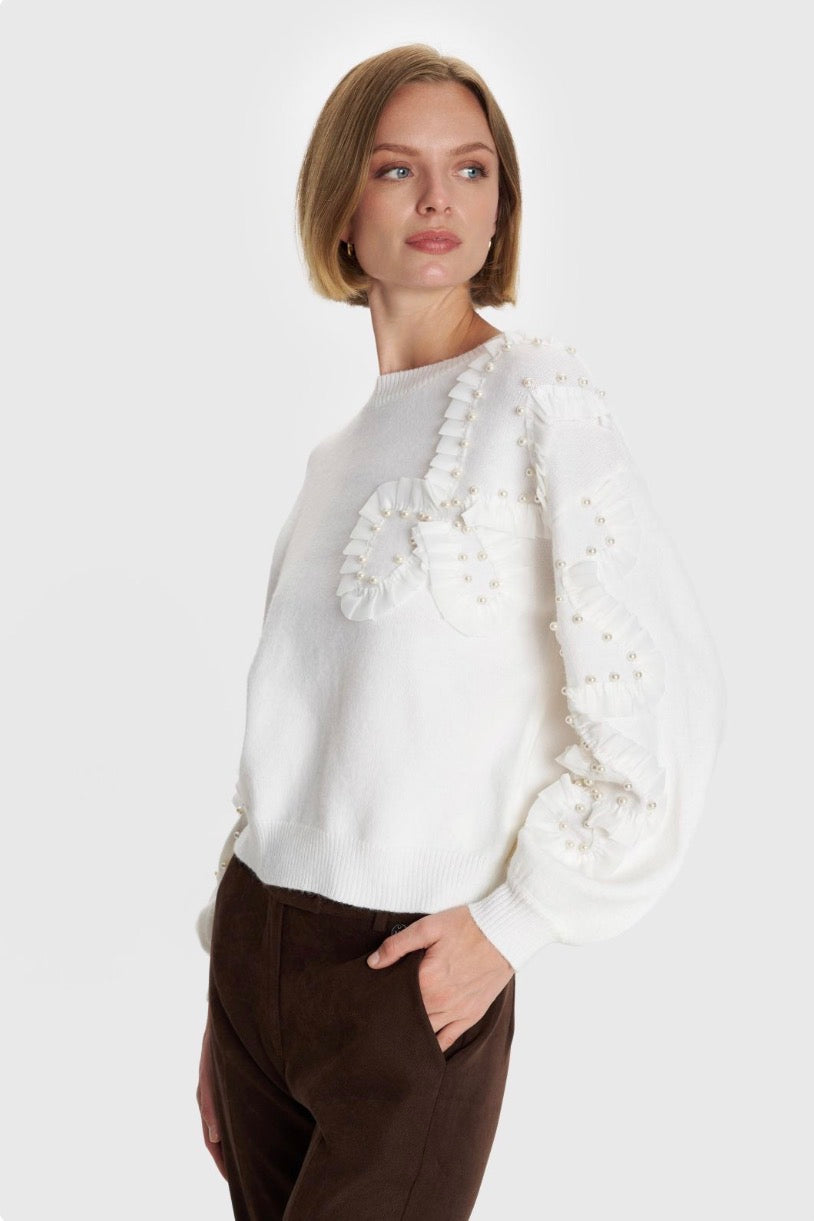 ALE - Pulover e bardhe e thurur me perla dekorative.