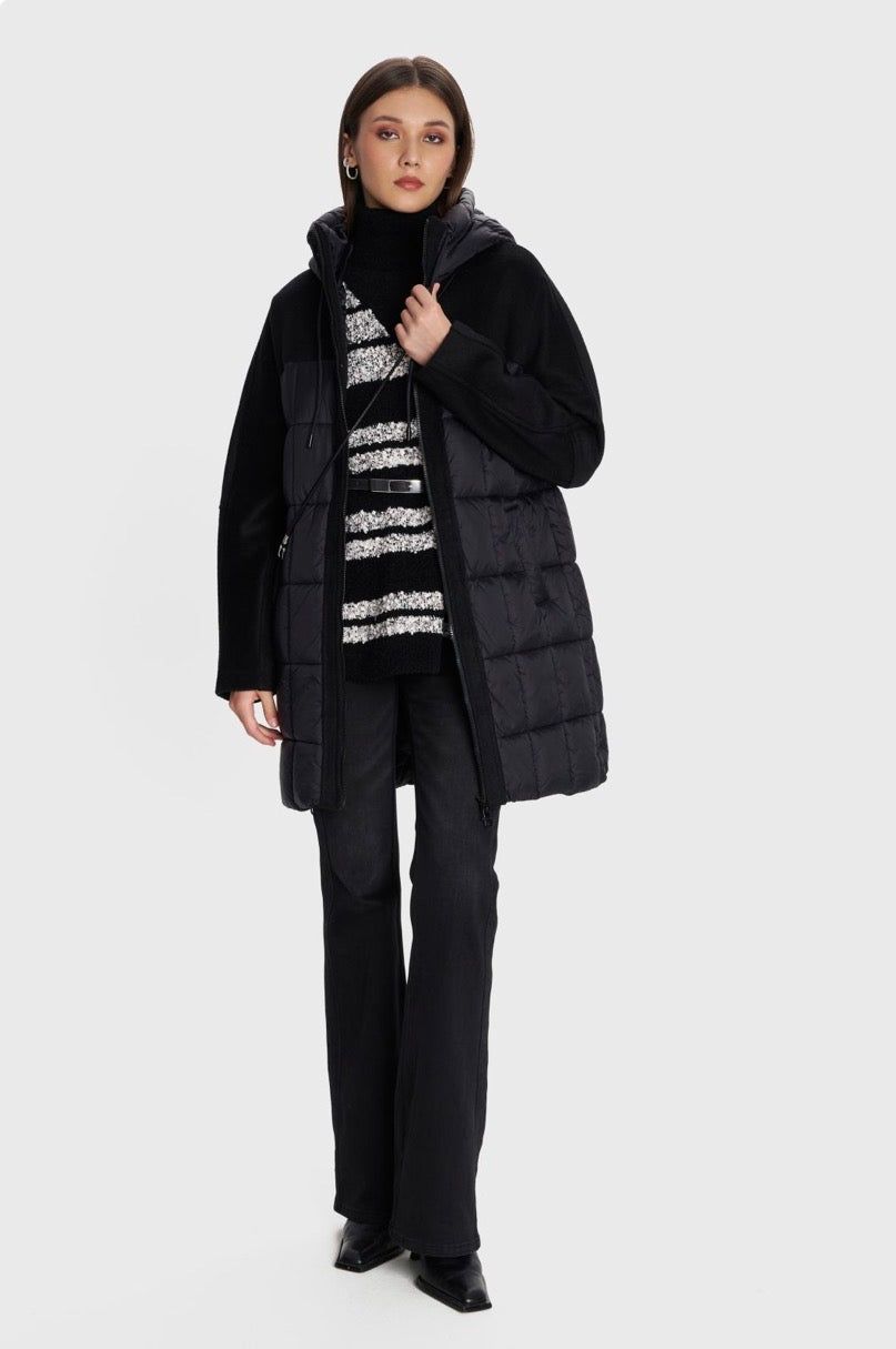 ALE - Pallto bezhe dhe e zeze trecerekshe me kapuc dhe cante