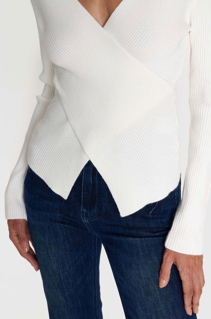 ALE - Bluze blu, roze , e bardhe dhe e zeze e thurur me jake V