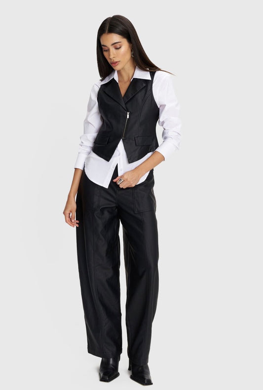 ALE - Set lekure jelek dhe pantallona ne ngjyre te zeze