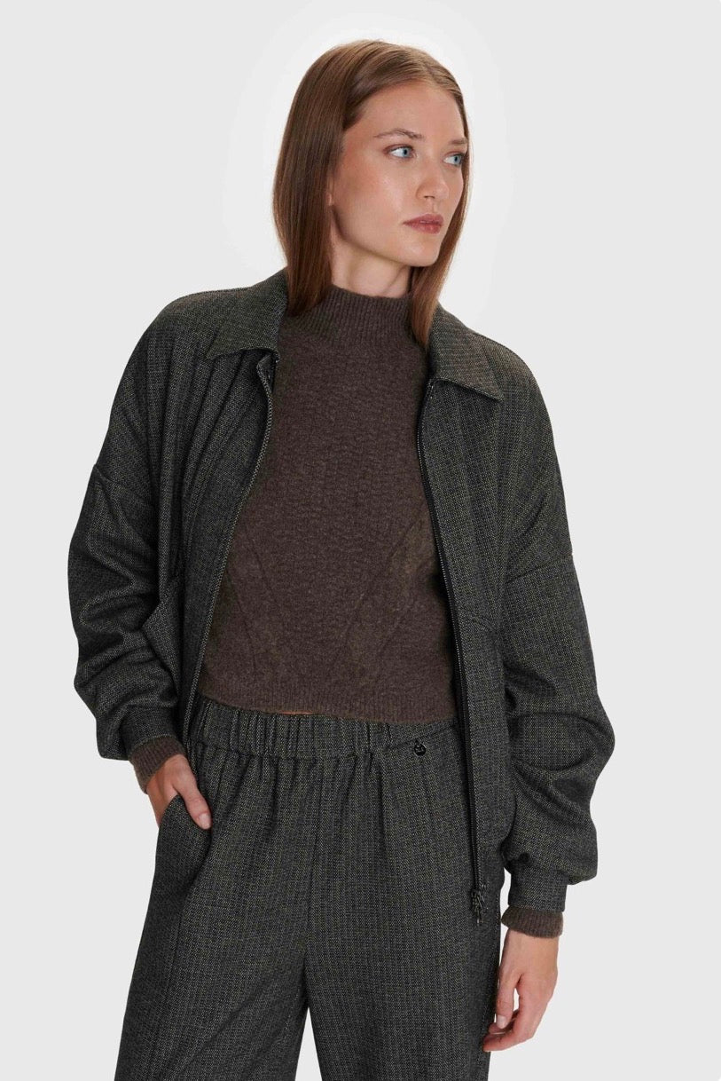 ALE - Pulover e kuqe dhe kafe me jake golf