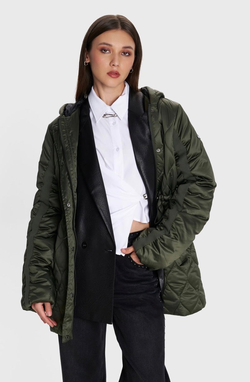 ALE - Xhup jeshil me lidhje ne bel