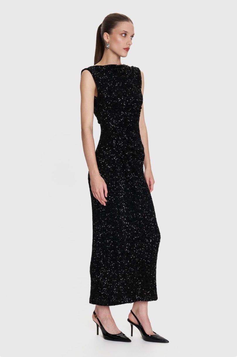 ALE - Fustan i zi me temina