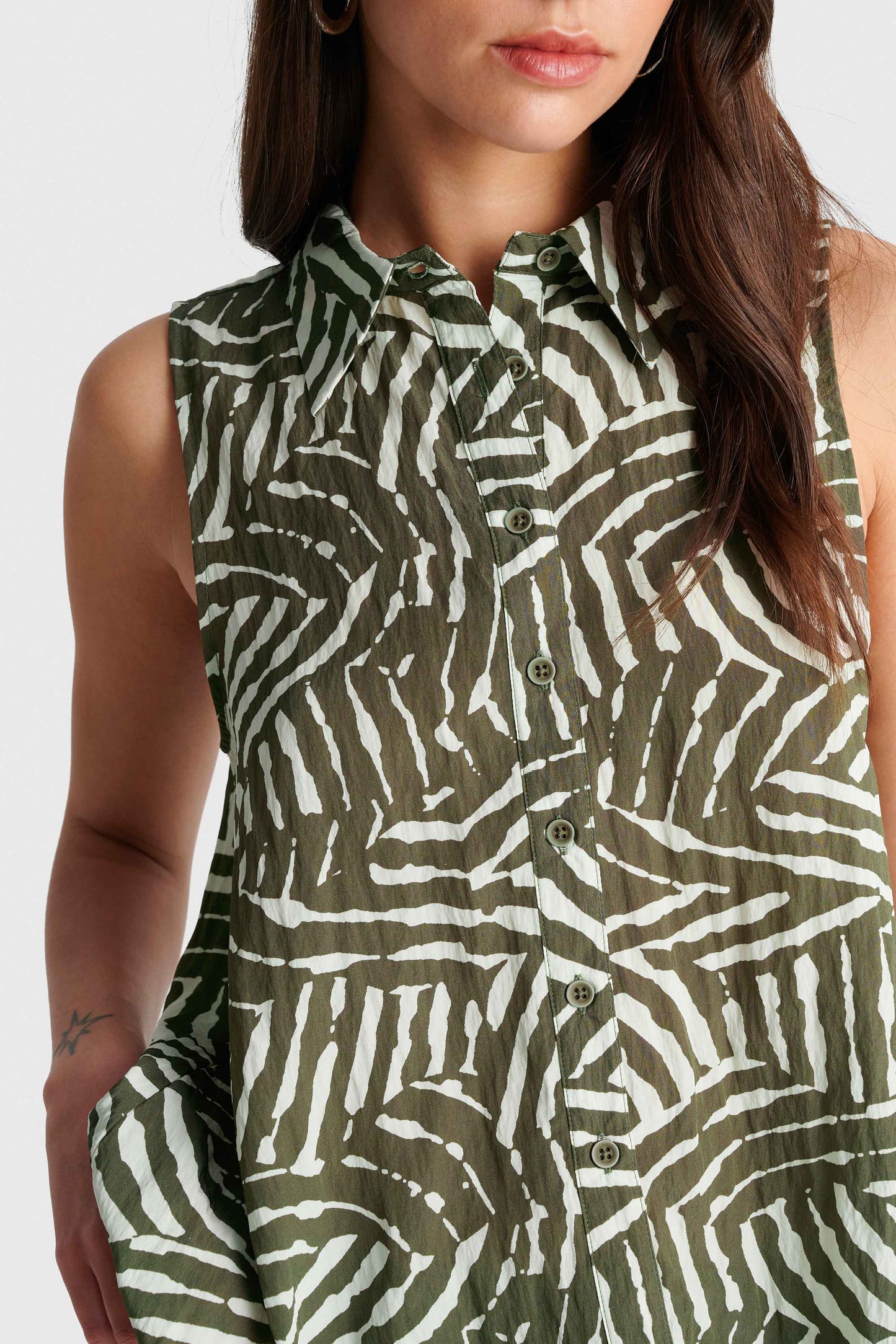 ALE - Kemishe kremi jeshile me motive